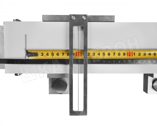 Компаратор СМР-10 для поверки метрштоков, рулеток и рулеток с лотом до 10м